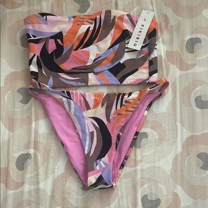 Women's Multicolor Strapless Swimsuit